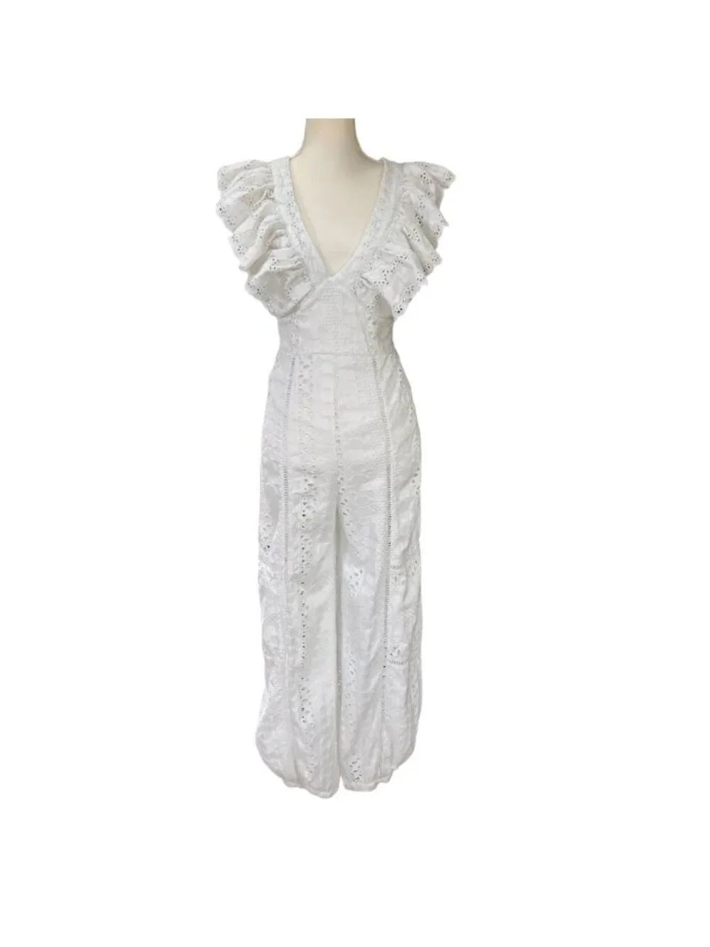 Free People Mikayla White Eyelet Lace Ruffle Jumpsuit Boho Chic Open Back SZ XS - Picture 2 of 13